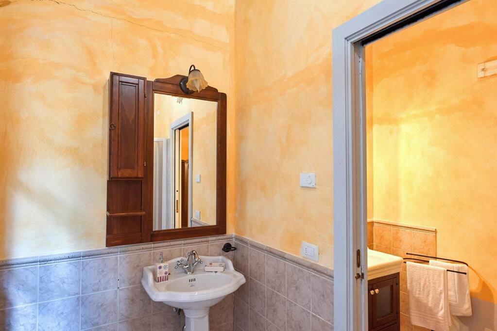 Casale Rosso Villa Castel San Felice ภายนอก รูปภาพ